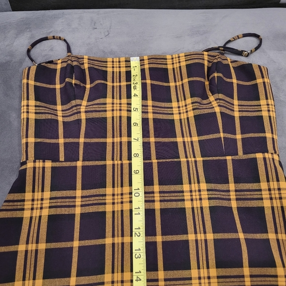 Aritzia Isabelle Women's Gingham Plaid Mini Dress Size 6 - Picture 6 of 10